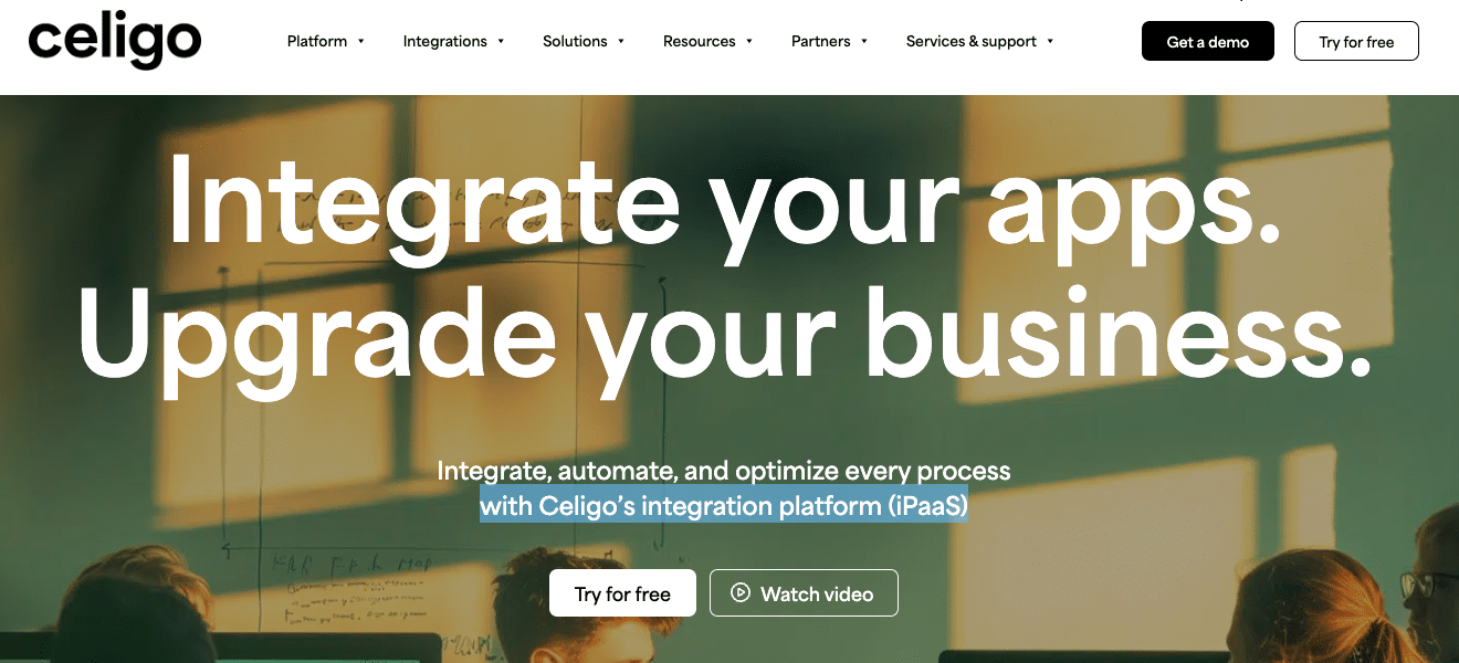 HubSpot interface showing native integration options for connecting NetSuite.